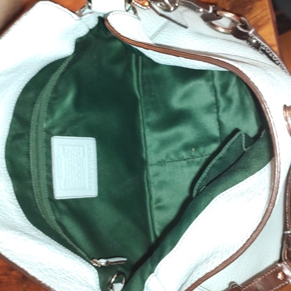 Coach Chelsea Vintage Turnlock Shoulderbag 8A39. Light Blue Full-grain Leather. - Picture 14 of 16